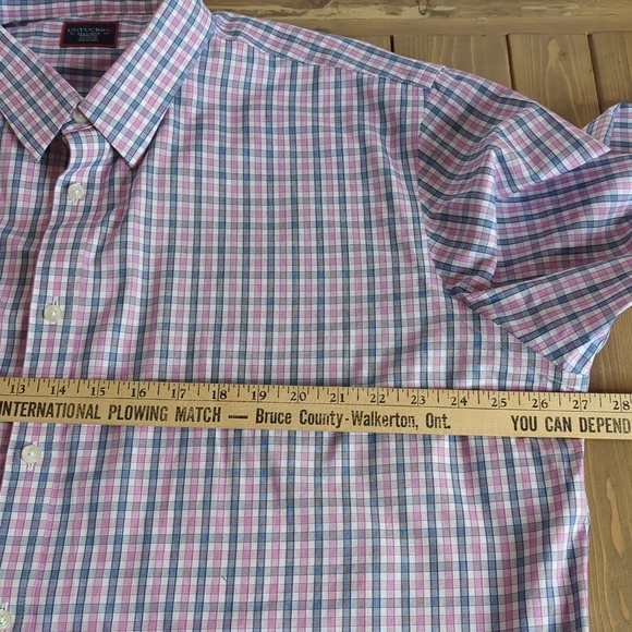 UNTUCKit Men's Pink and Blue Plaid Casual Button Down Shirt - Picture 6 of 12